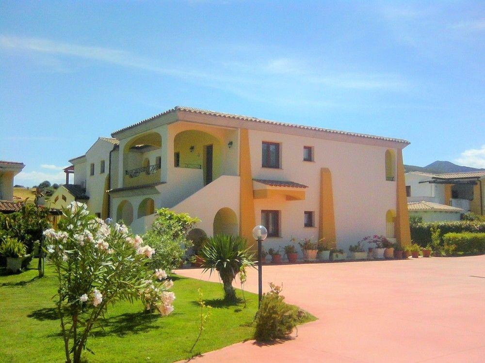 Case Vacanze San Silvestro Budoni Exterior foto